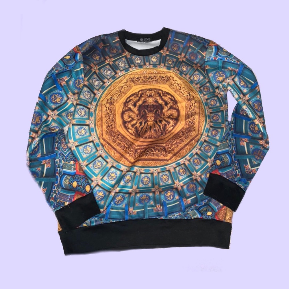 Graphic sweatshirt